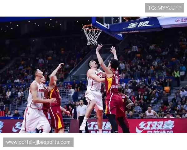 深圳外援史密斯绝杀浙江，客场逆转取胜